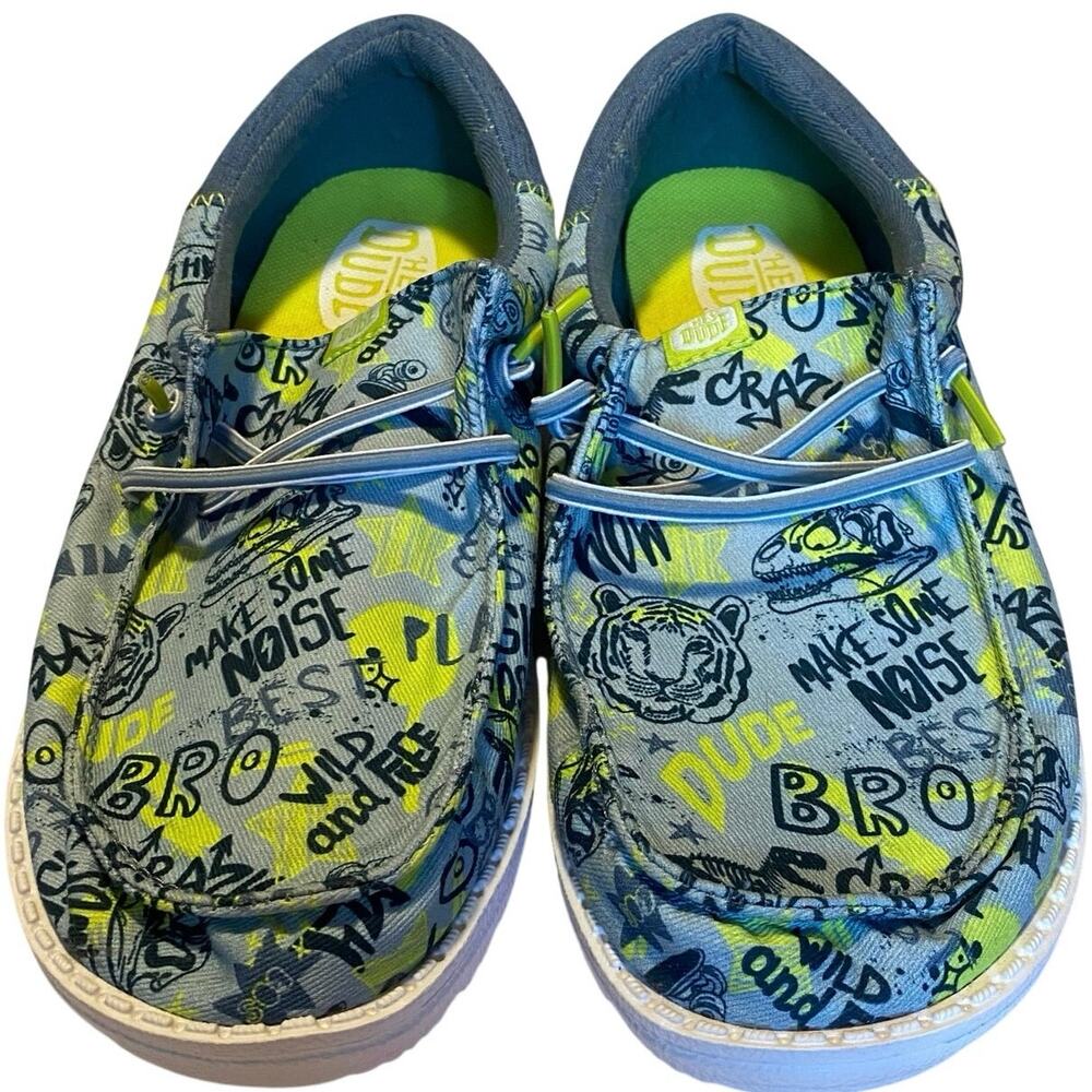 Hey Dude Jr Boys slipon, canvas, Blue/Yellow, Size J4, Serial # 42626-425